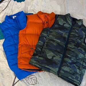 GAP Kids Camouflage Puffer Vest